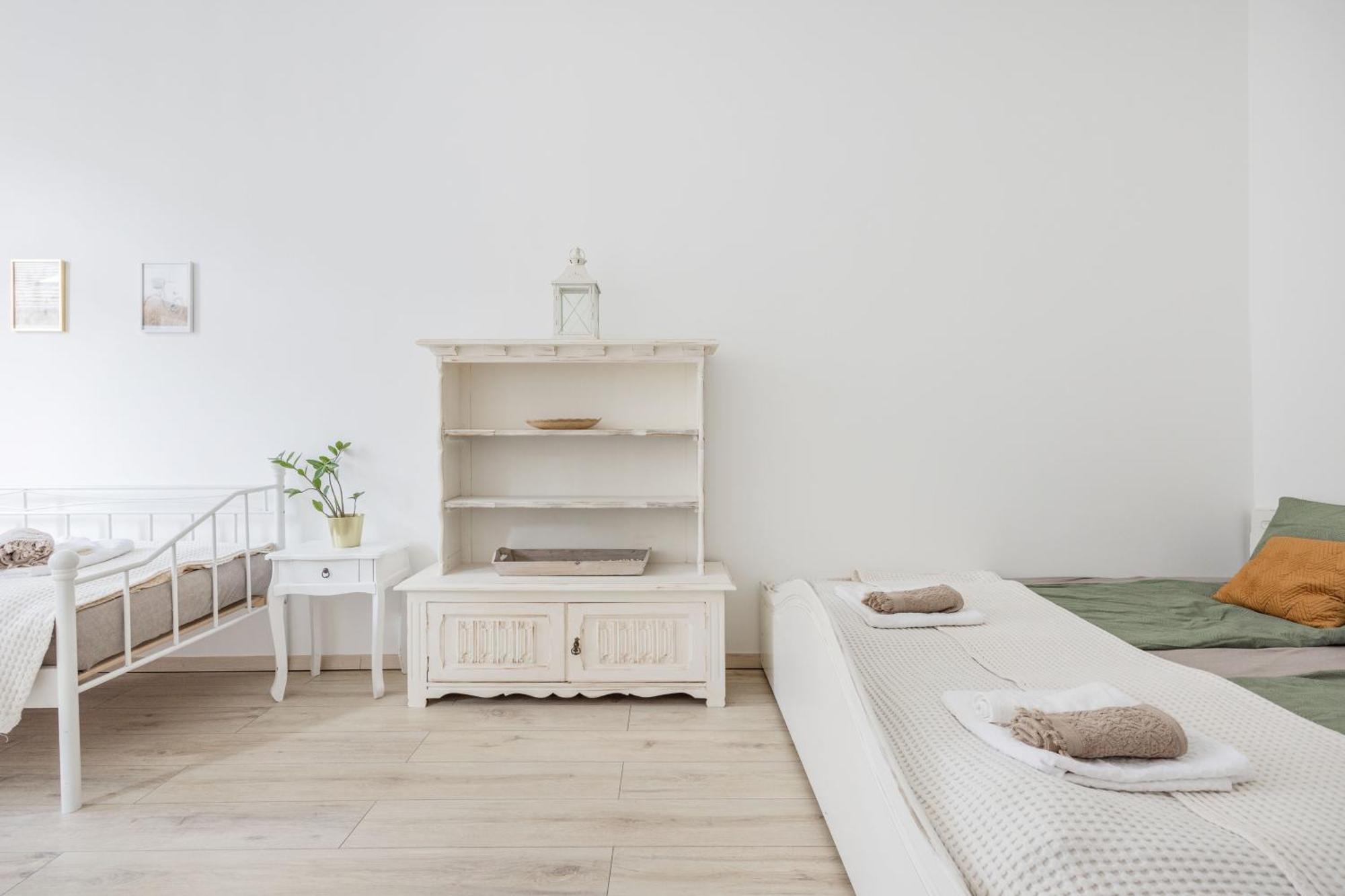 A Touch Of Provence And Pastels In The Centre Apartman Budapest