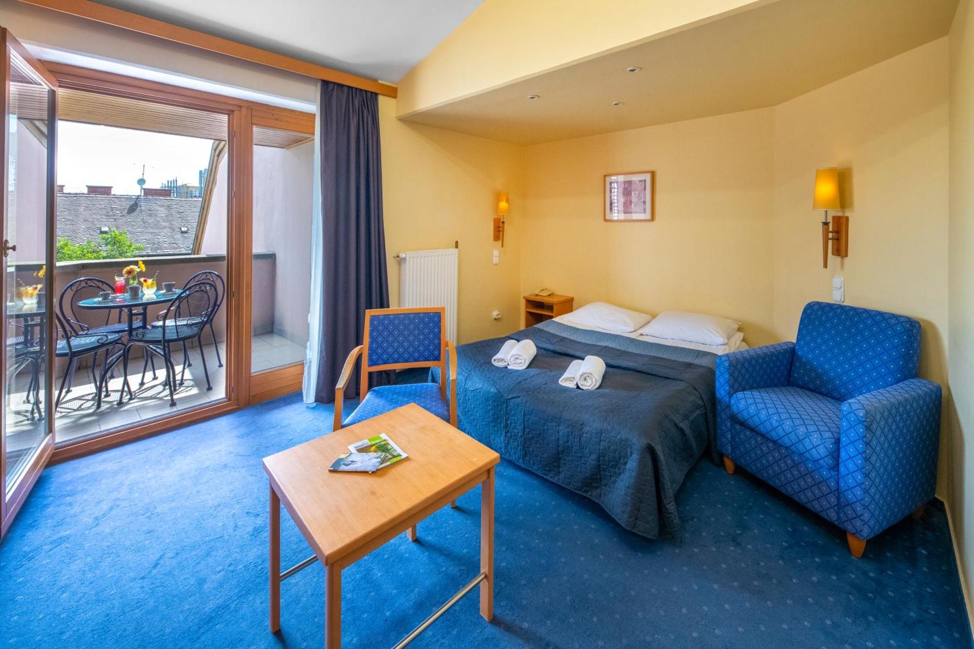 Hotell Corvin Sissi Wing 3*