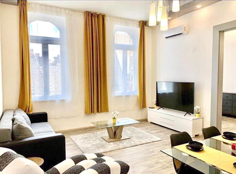 Central Sunny 3 Apartman