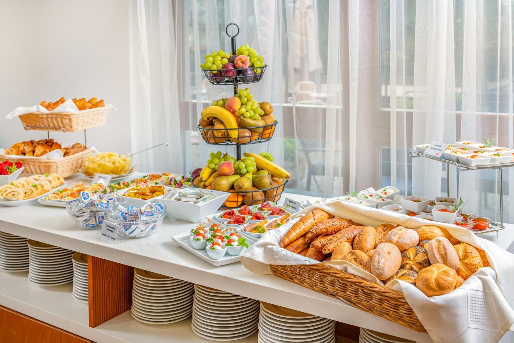 Corvin Sissi Wing Hotell