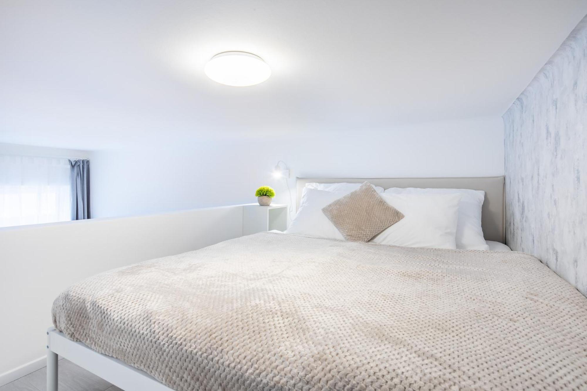 Very Central New Comfy Studio Loft Appartamento Budapest