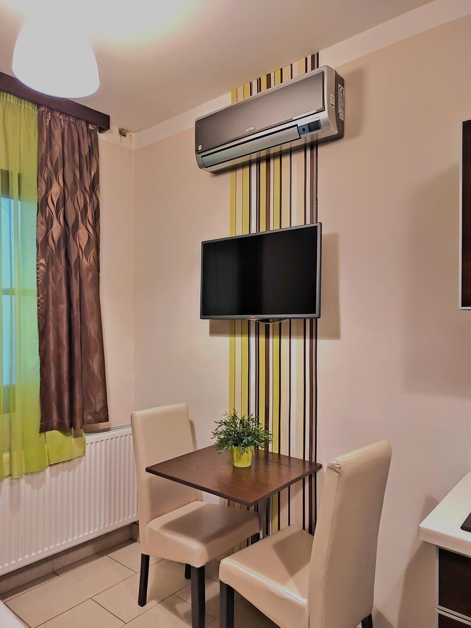 Fashionstreet City Center Blue Apartment Budapest