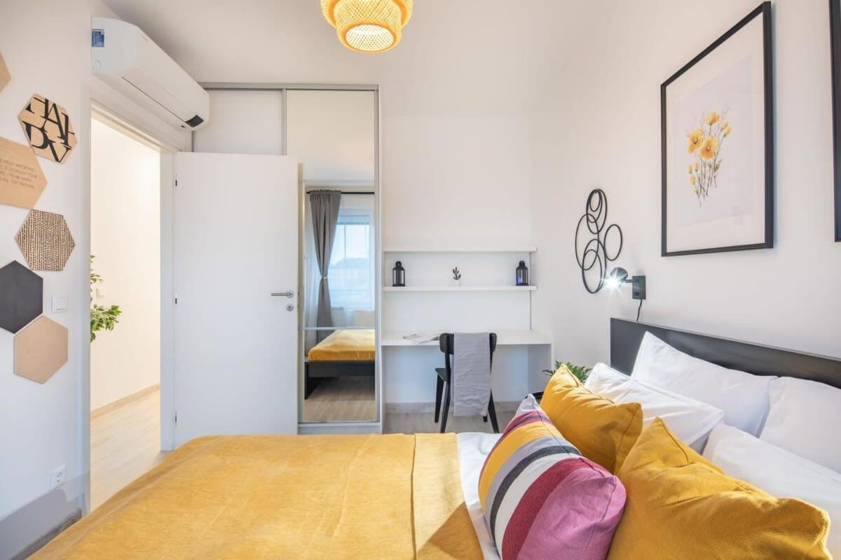 Modern Bright Place With Terrace Apartment *