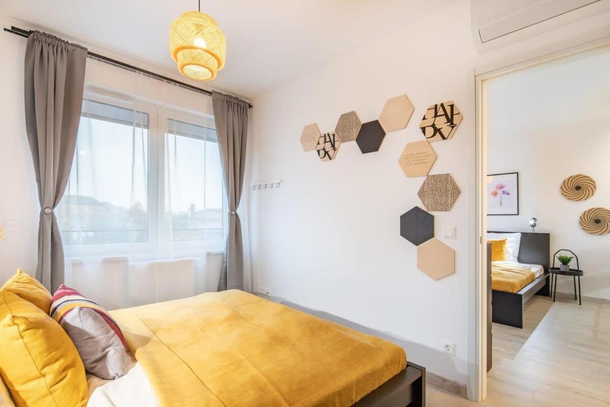 Apartment Modern Bright Place With Terrace *