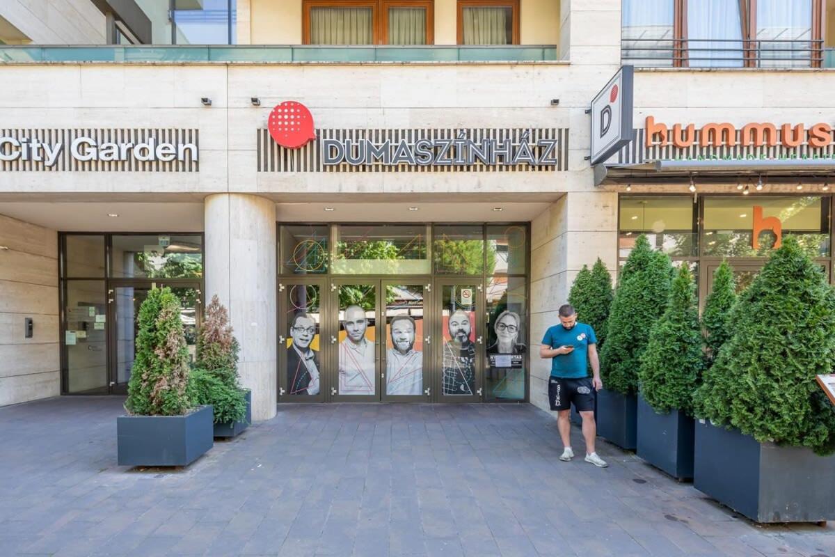 - Balcony - Modern Budapest