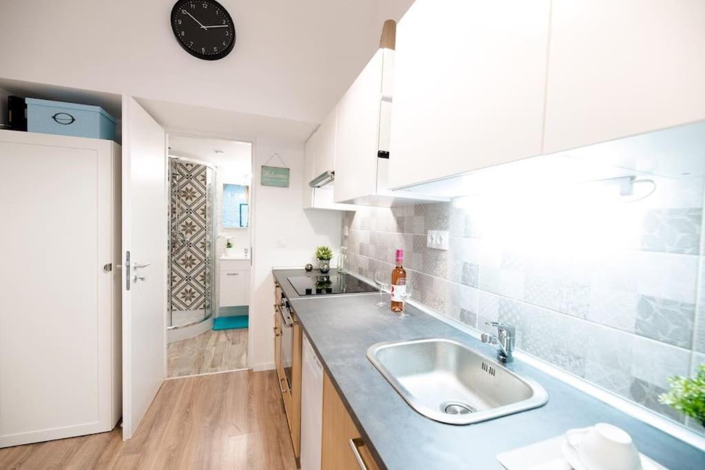Silver Berry Apartment