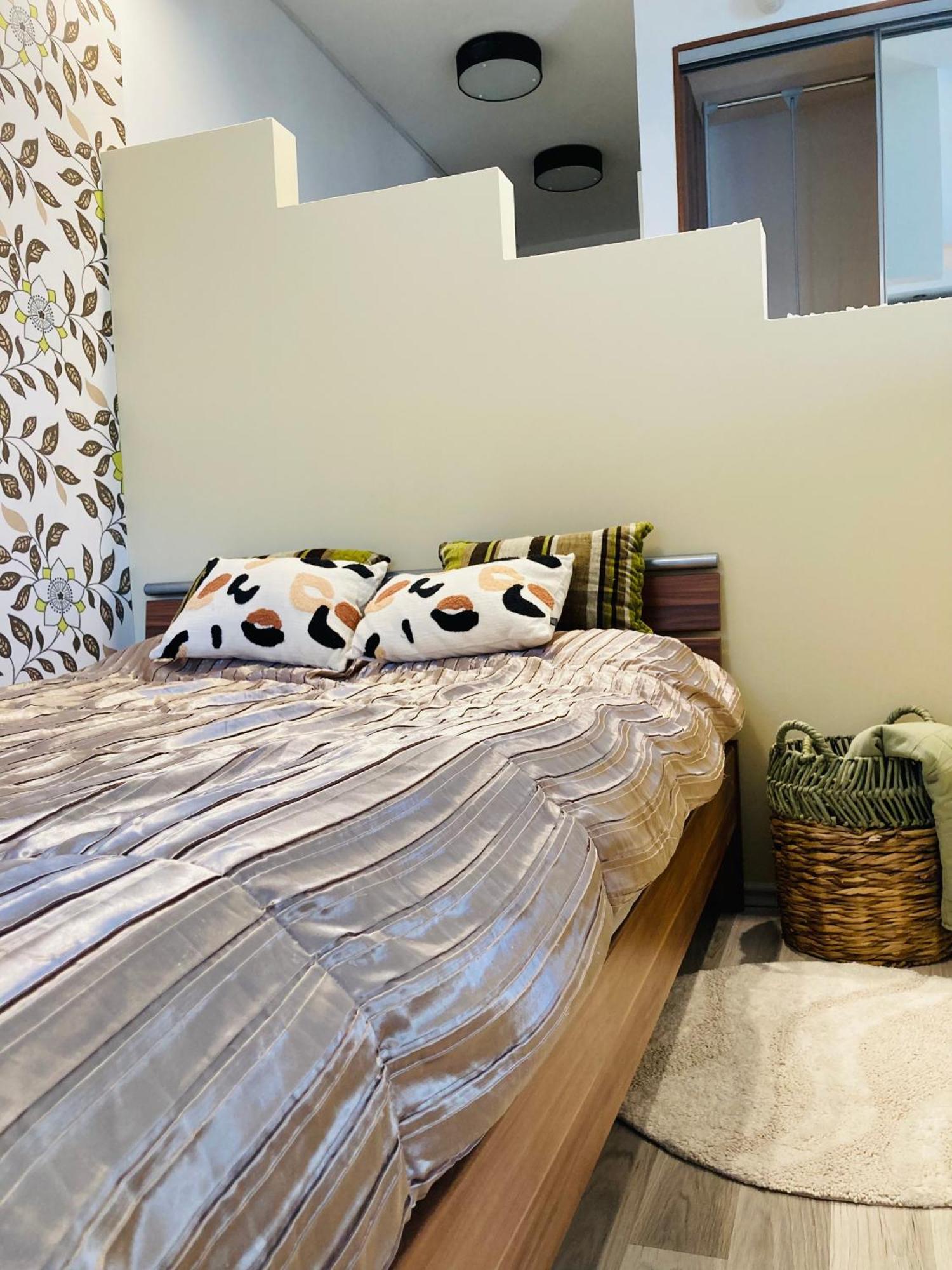 Comfy Camel Apartment *