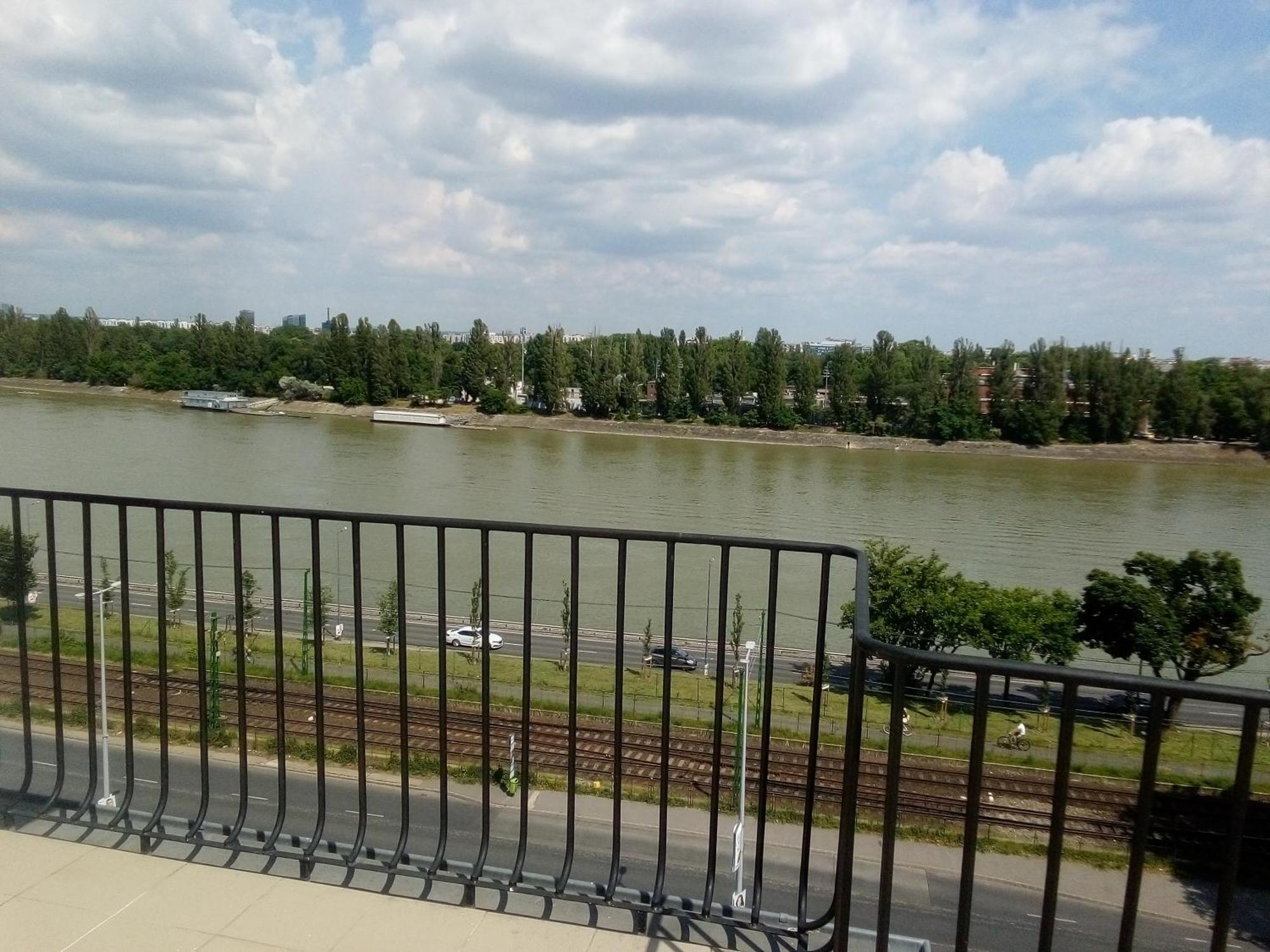 A Rooftop Near Danube And Margareth Island Appartamento