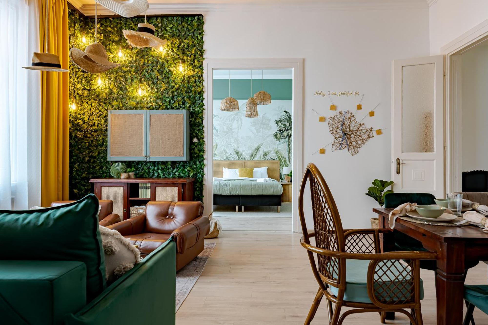 Jungle Aesthetics Downtown Aircon And Garage Parking Apartamento *