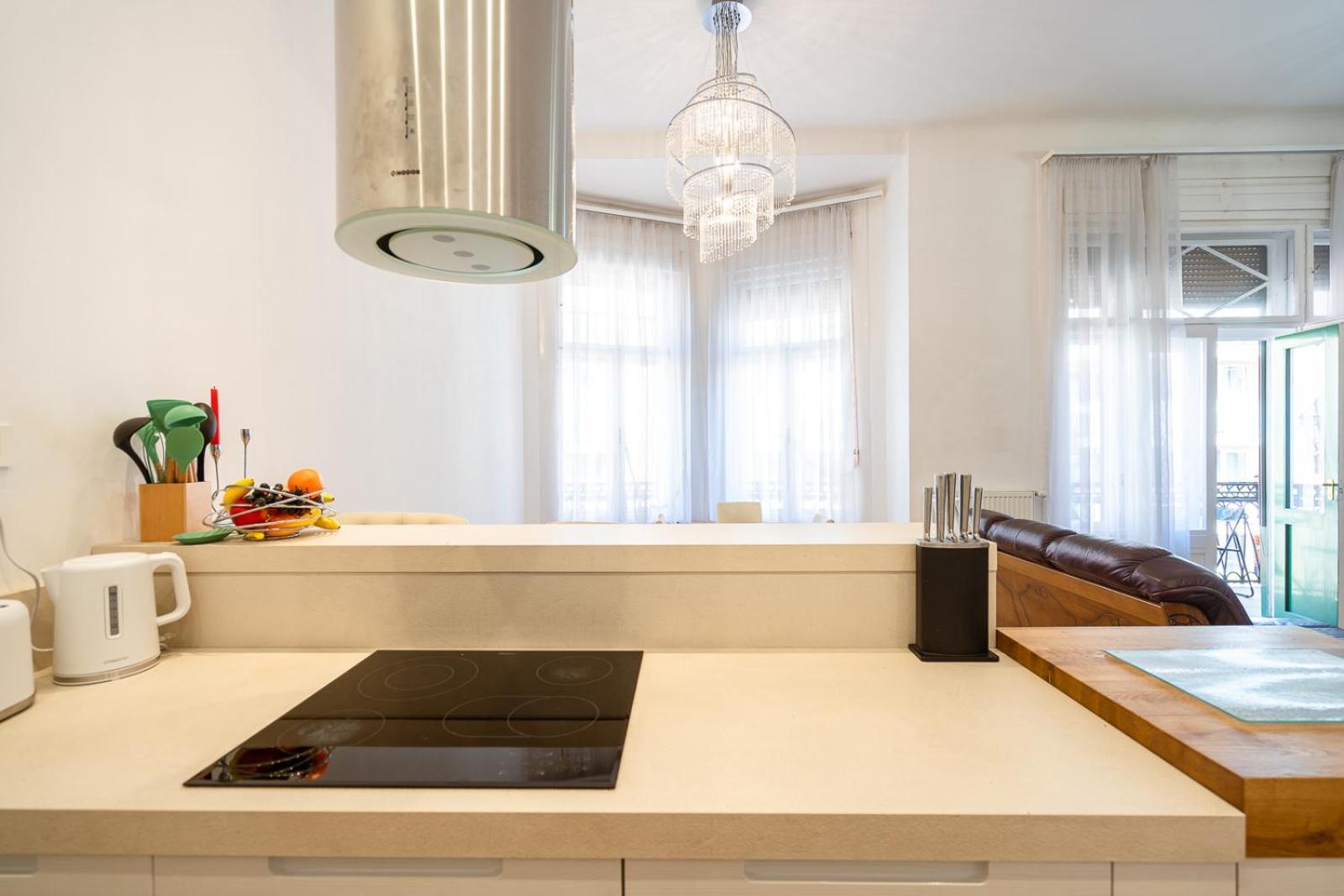 Garys Bright And Spacious Two Bedroom Flat Near Danube Appartement Budapest