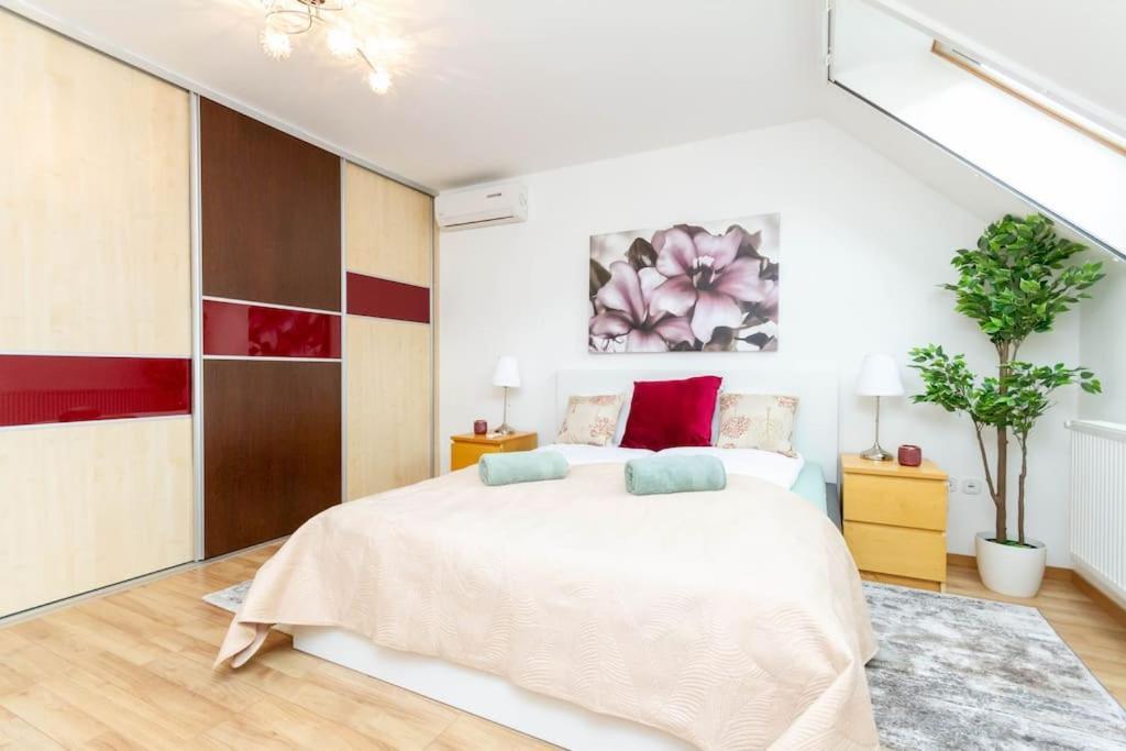 Apartamento Family Lux Lounge In Voeroesmarty Street By Nw Budapest