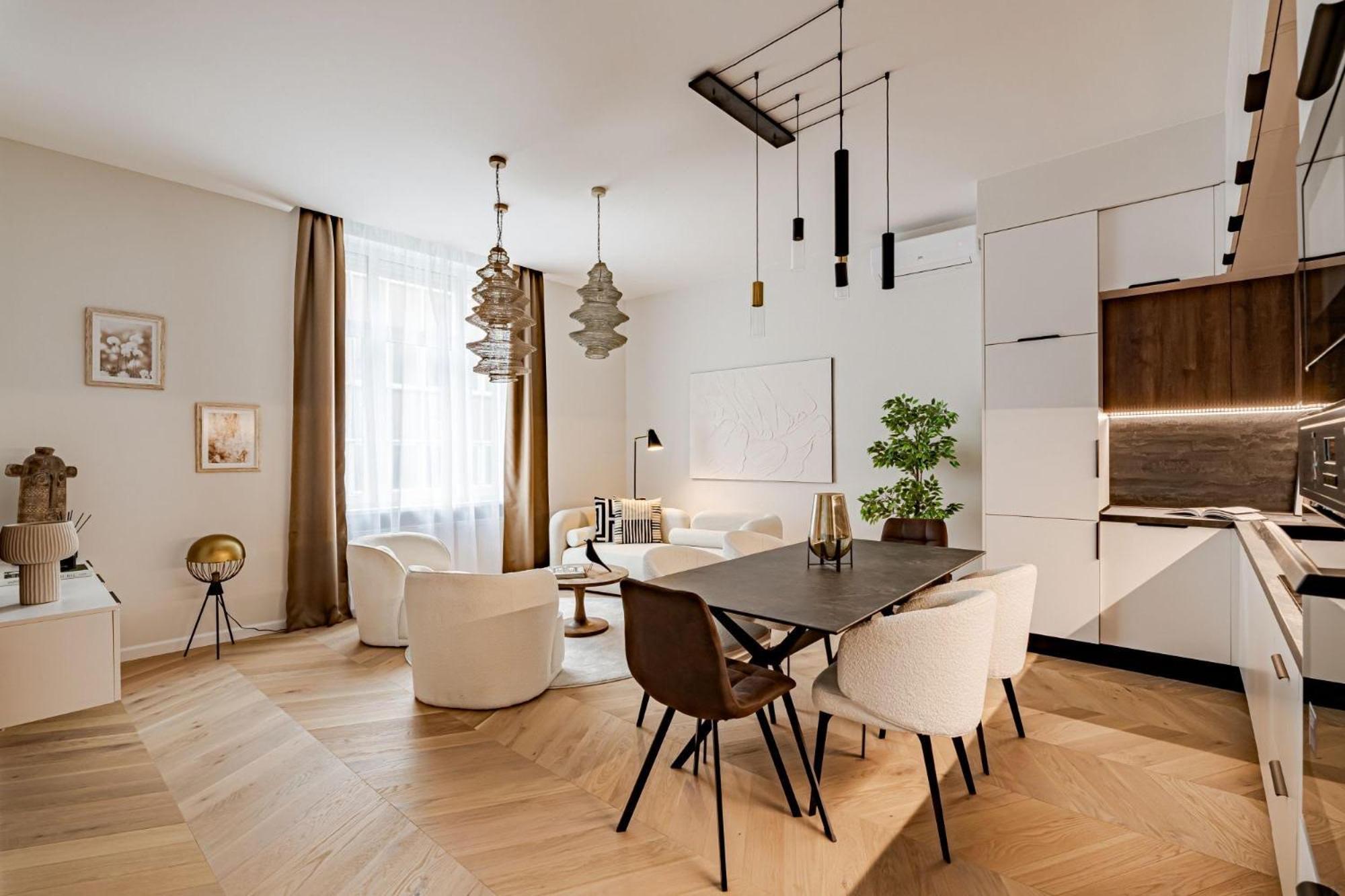 Apartment Onyx Oasis - Luxury 3 Bdrm *