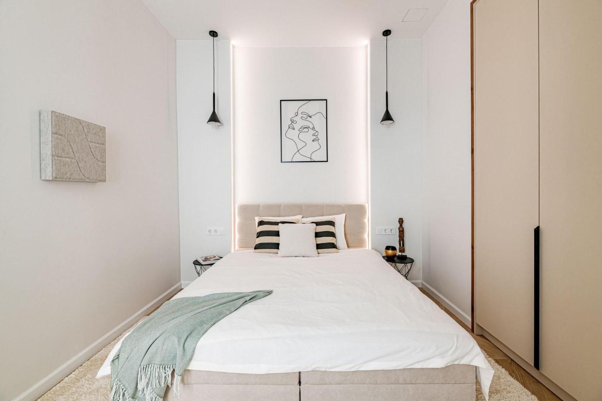 Onyx Oasis - Luxury 3 Bdrm