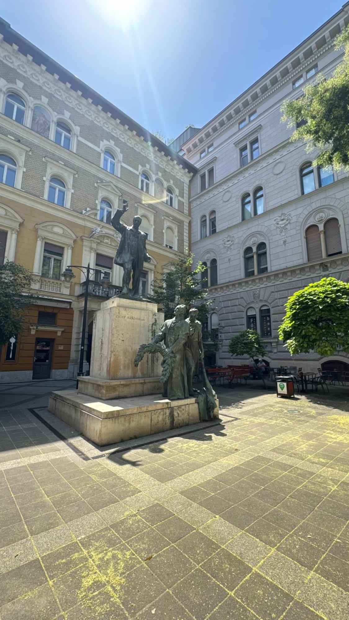 Harmony Tribe * Budapešť