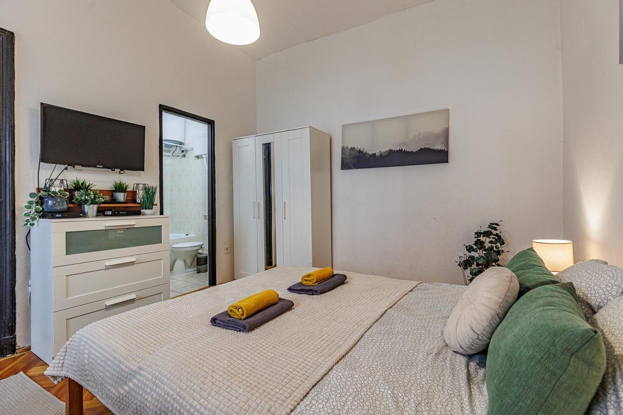 Beat Of The - Cozy Downtown Apartman *