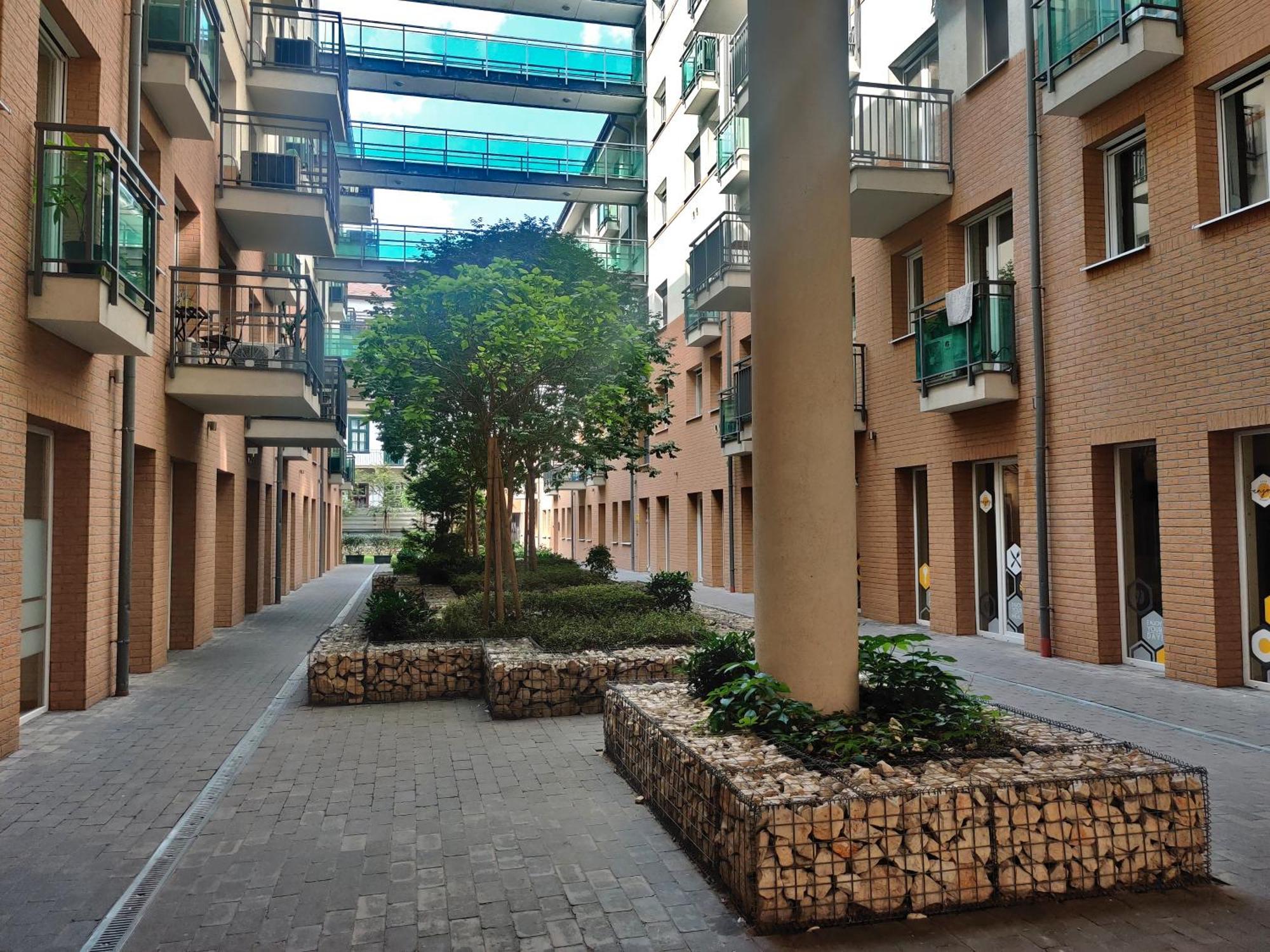 Corvin Black Bird Appartement *