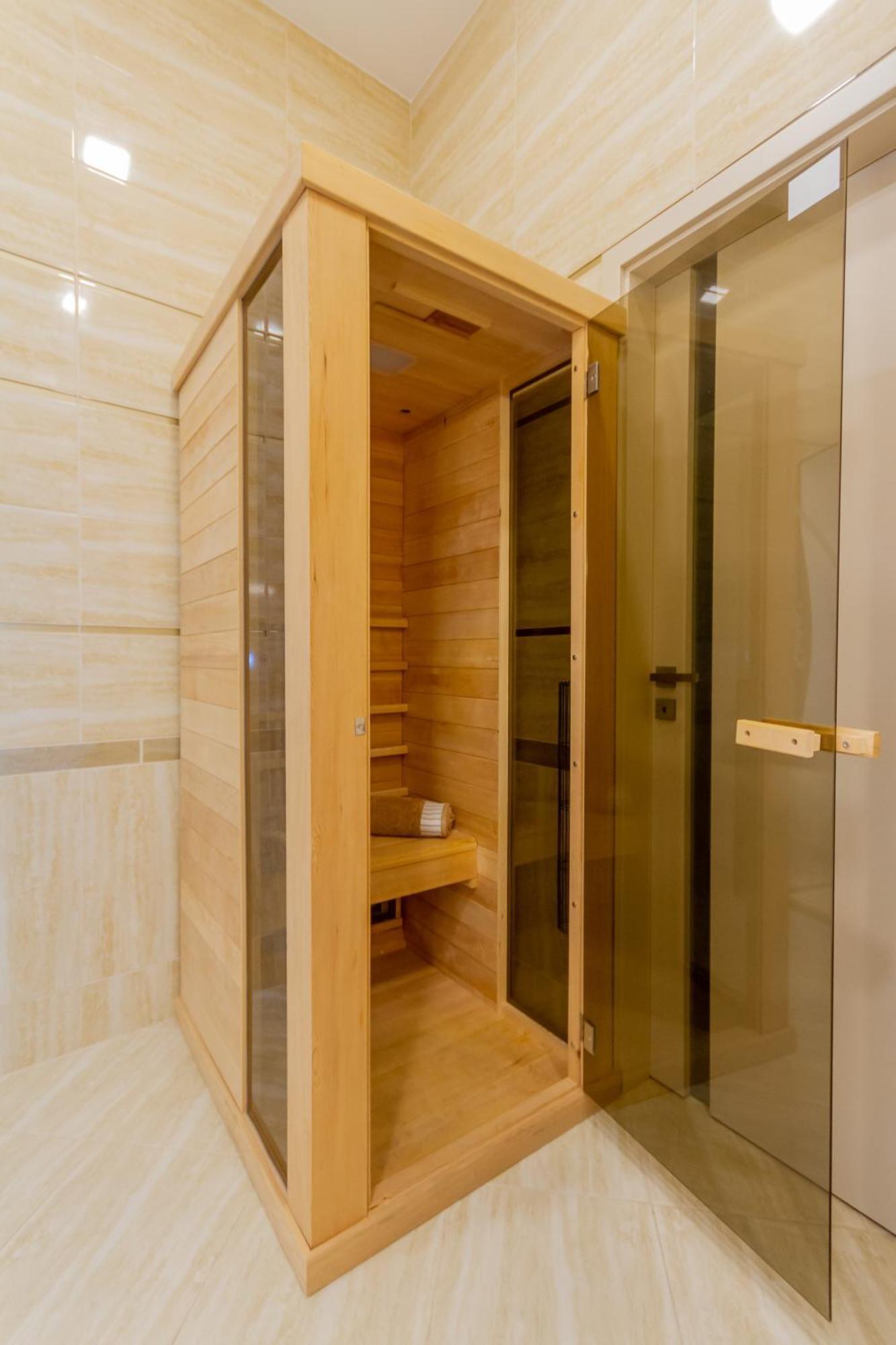 Apartament Luxury With Balcony And Sauna