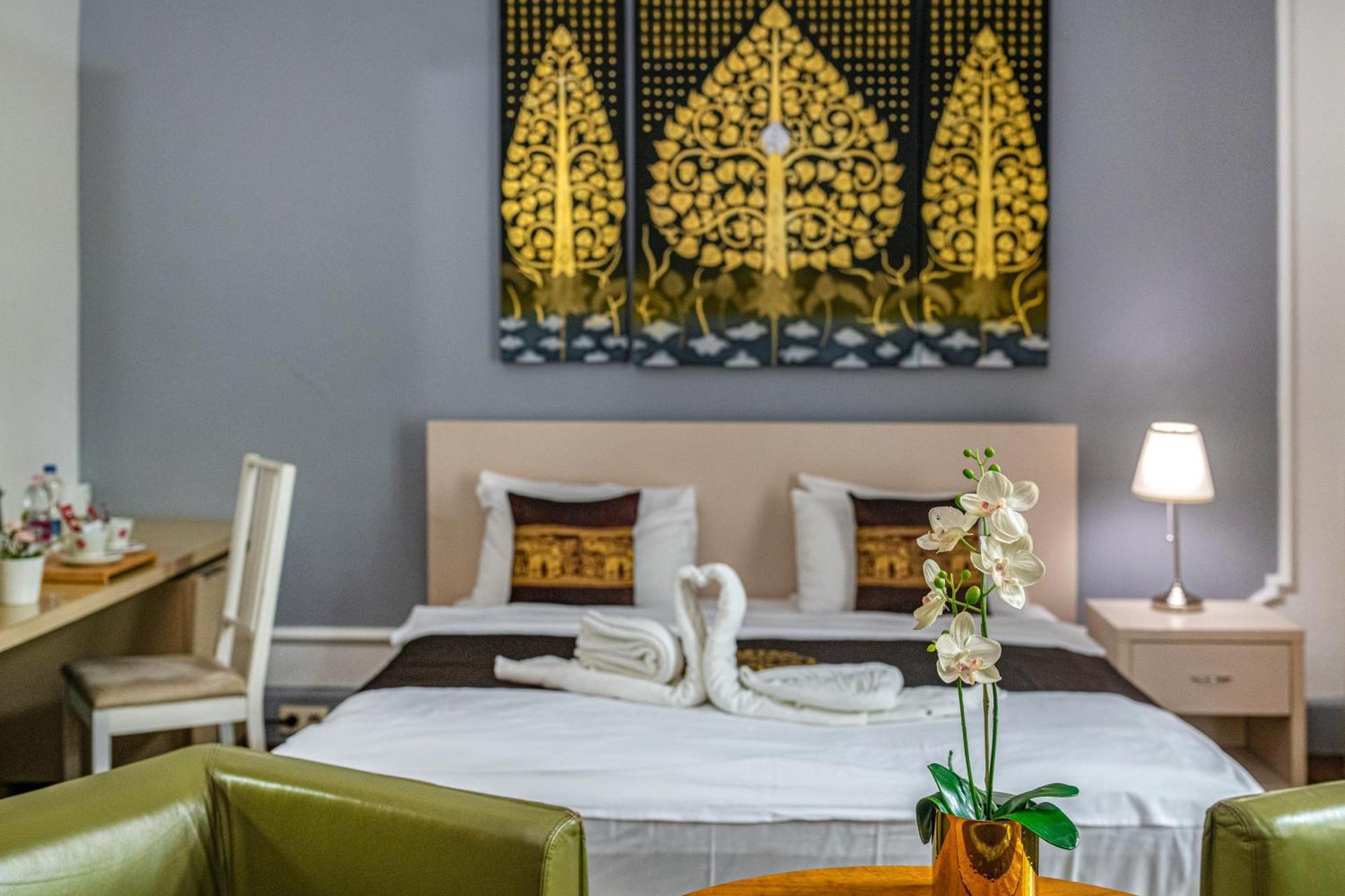 Hotel Andrassy Thai 3*