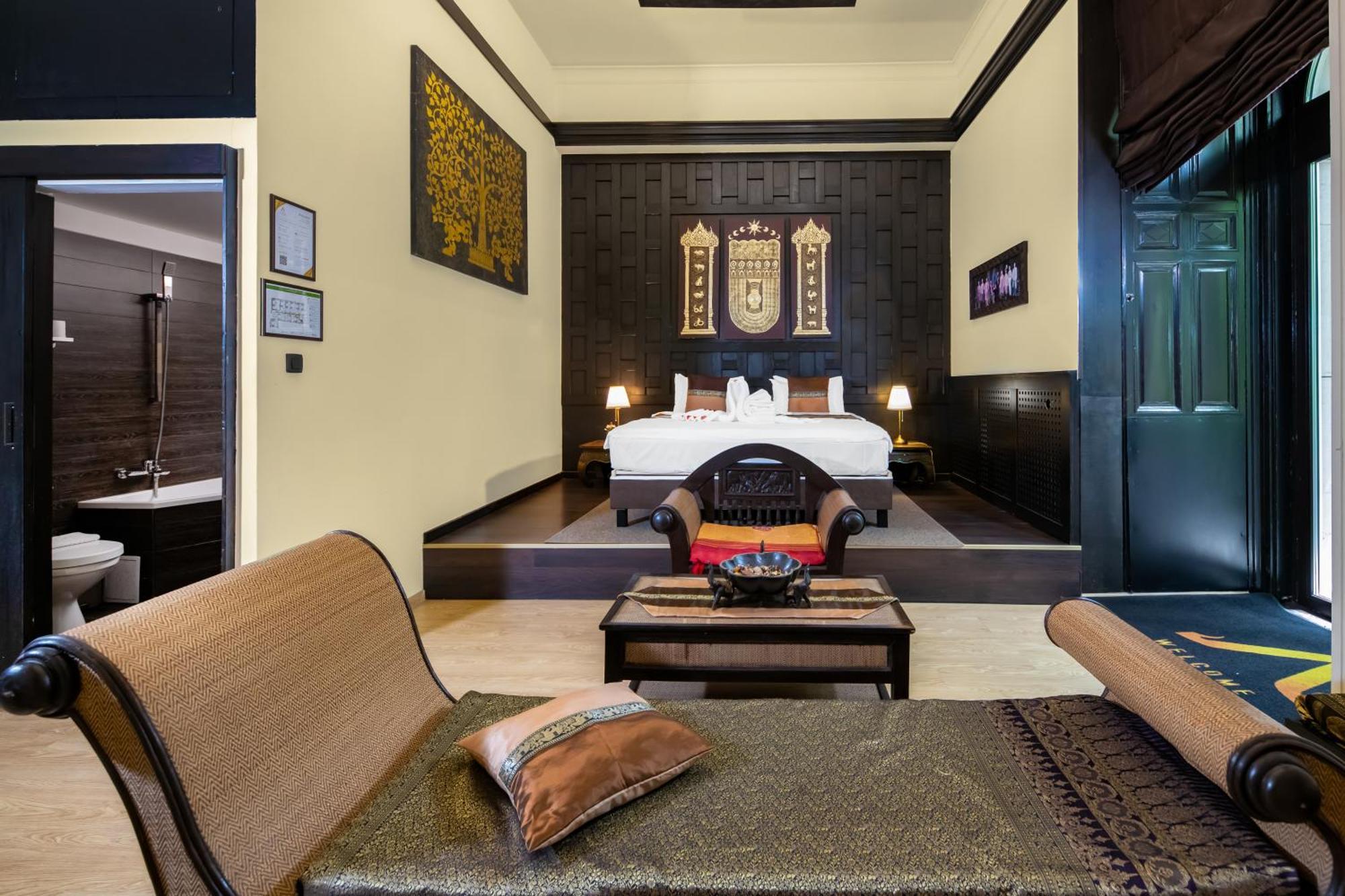 Andrassy Thai Hotel 3*