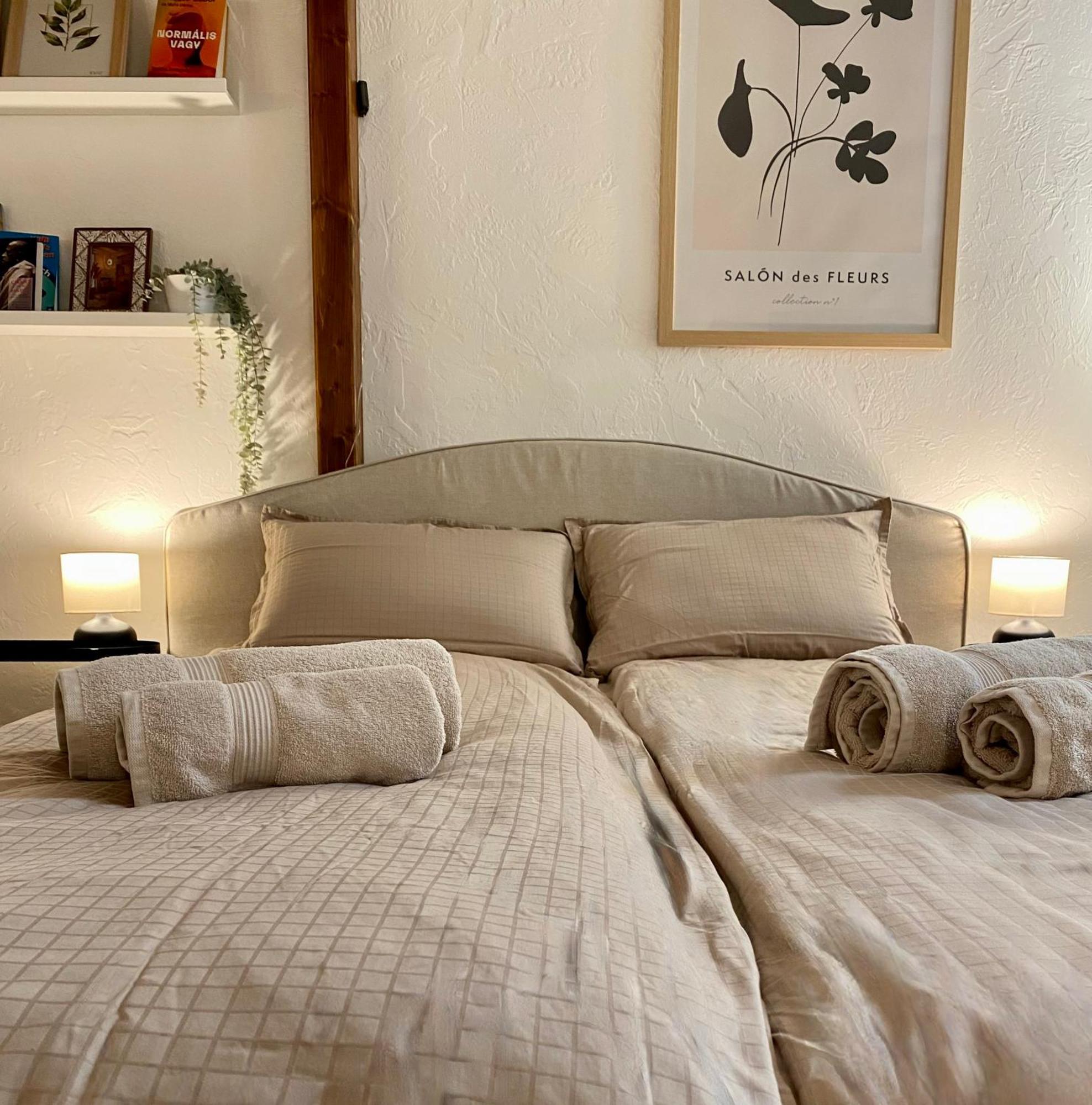Romantic Centre Flat - Alexandra Apartment Budapest