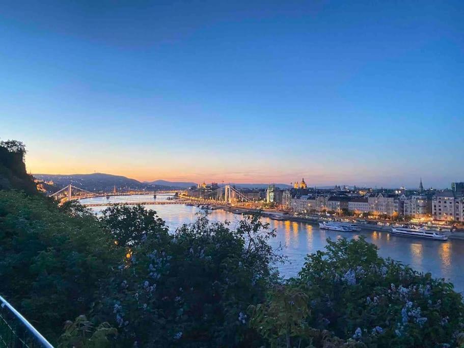 Apartamento Cozy Family Friendly Bestlocation 90sqm Budapest