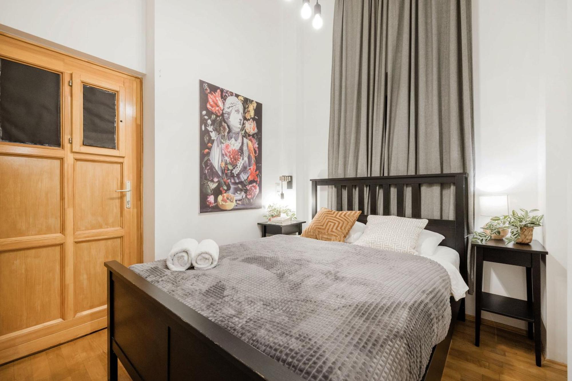Apartamento Wellness Wonderland Garden, Sauna, Jacuzzi In Cbd Budapest