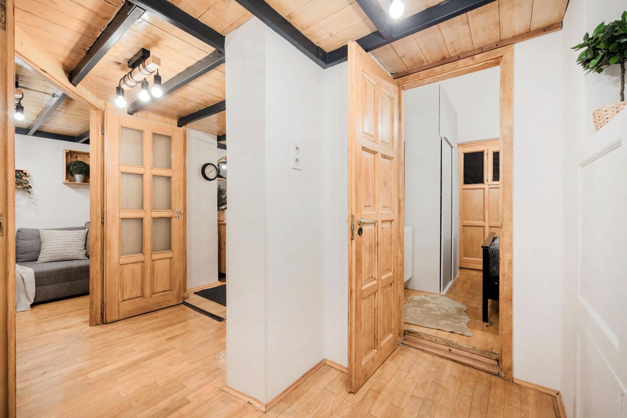 Apartamento Wellness Wonderland Garden, Sauna, Jacuzzi In Cbd Budapest