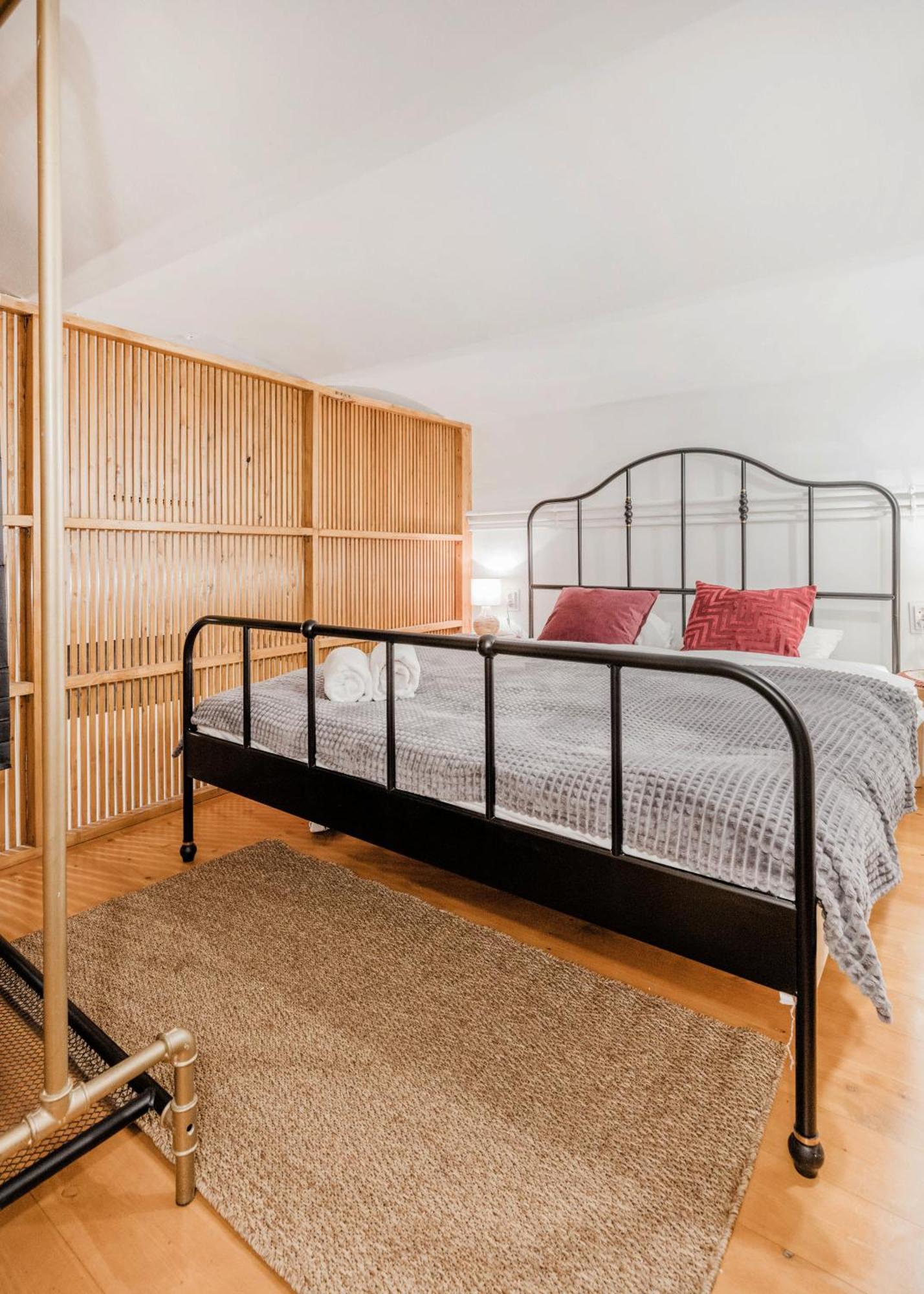 Wellness Wonderland Garden, Sauna, Jacuzzi In Cbd Budapest