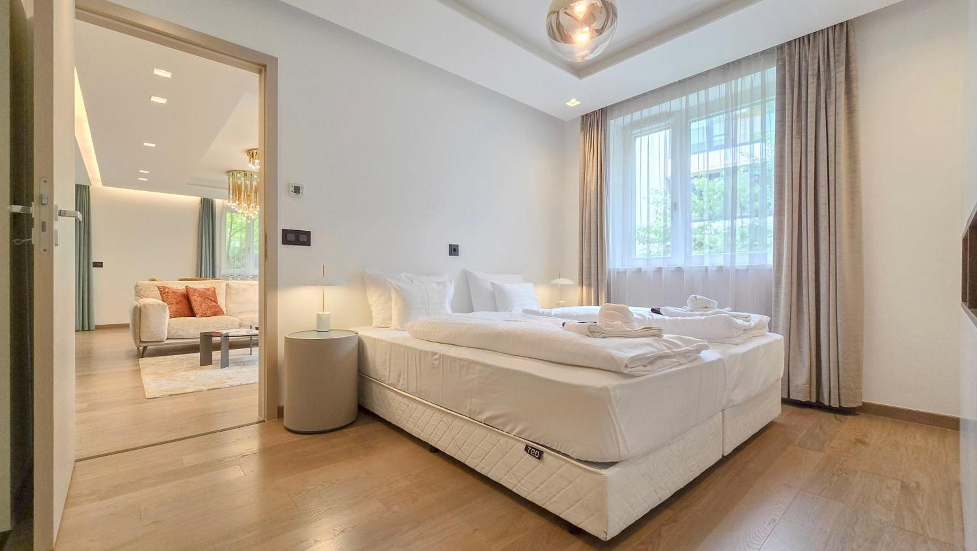 Sun Hill Luxury *