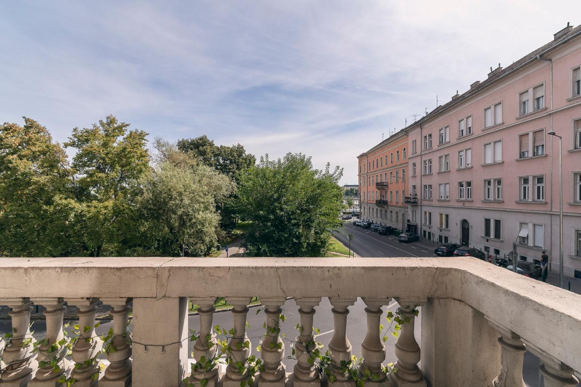 Lägenhet Danube Terrace Boutique With Private Sauna Budapest