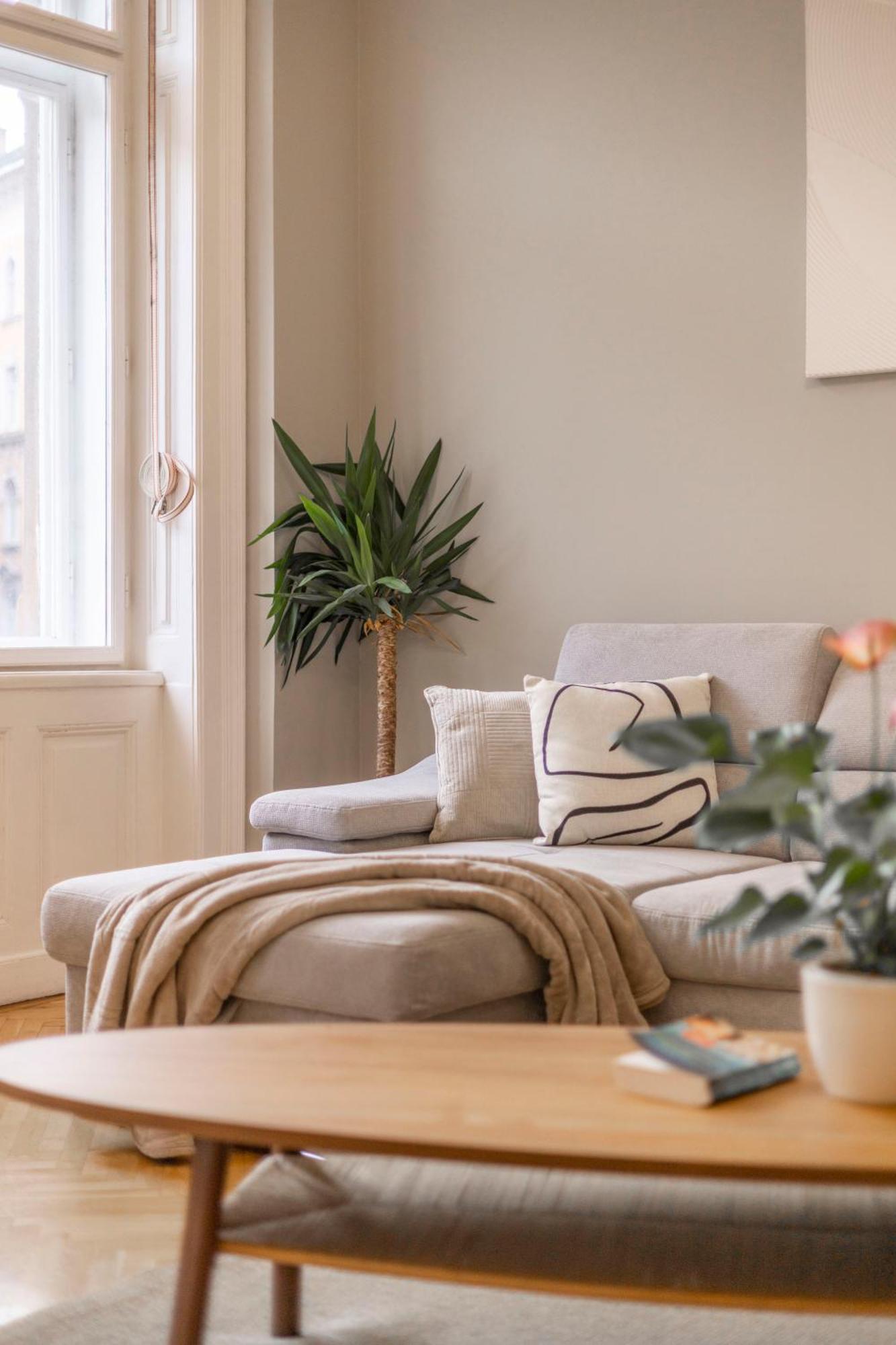 Charming & Cozy Central By Prestige Homes Apartment *