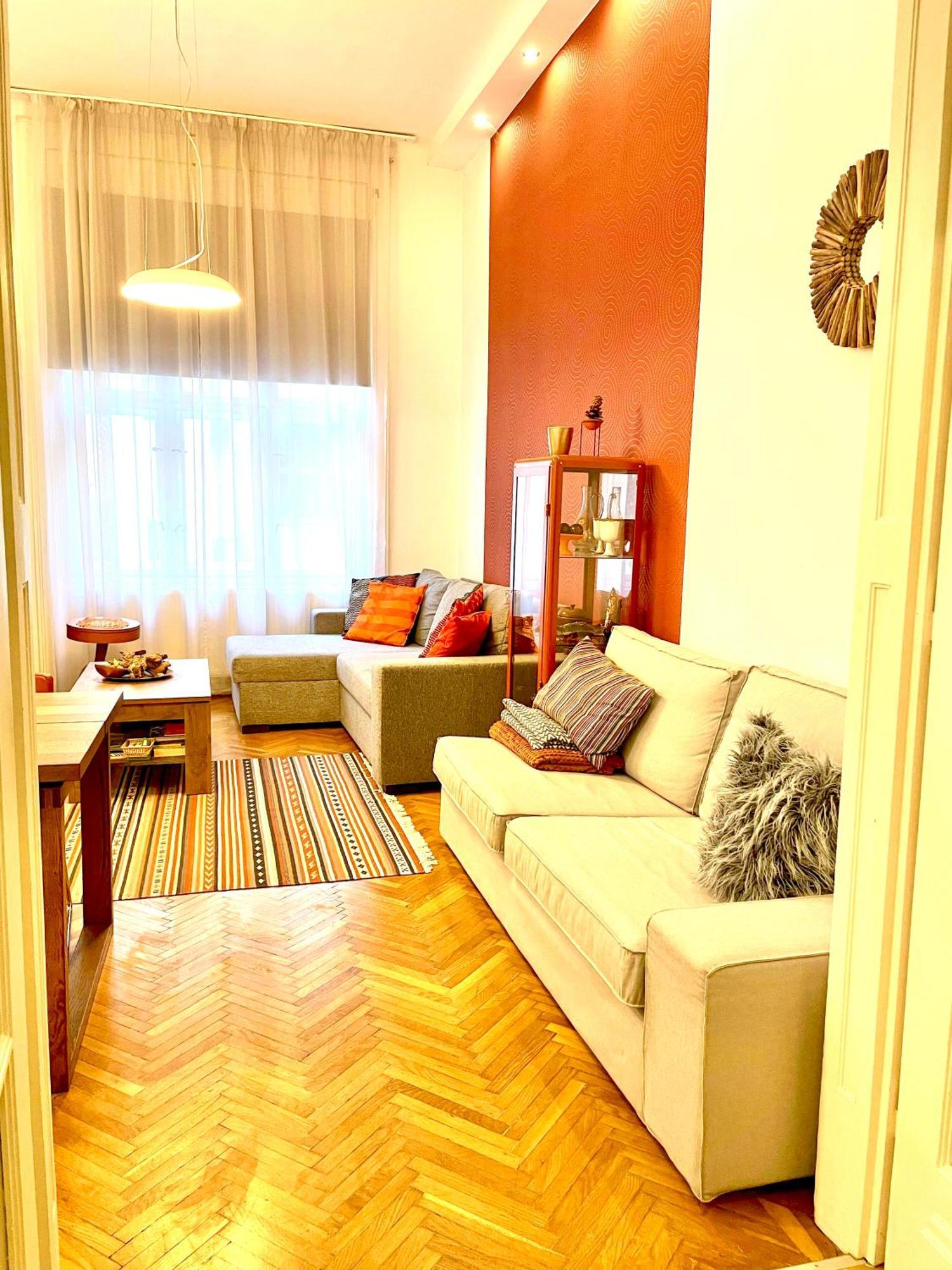 Apartment Orange Pearl 3 Next To Danube Budapest