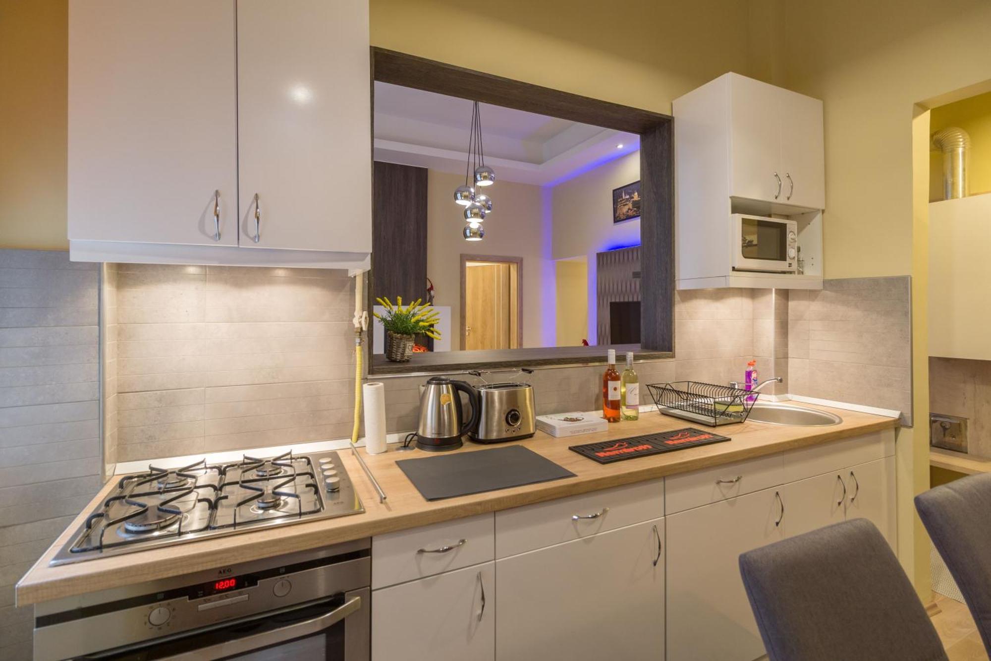 Exlcusive & Located By Prestige Homes Apartamento