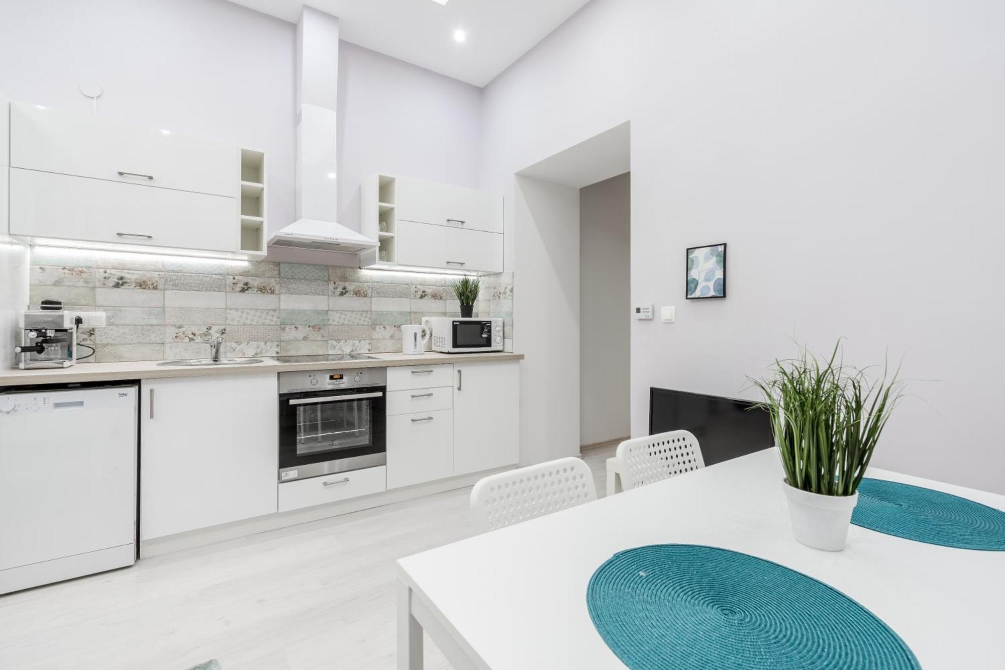 Cozy 2 Bedroom 2 Bathroom In The Centre Budapest