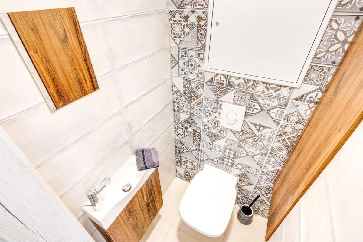Appartement - New - With Sunny Balcony Budapest