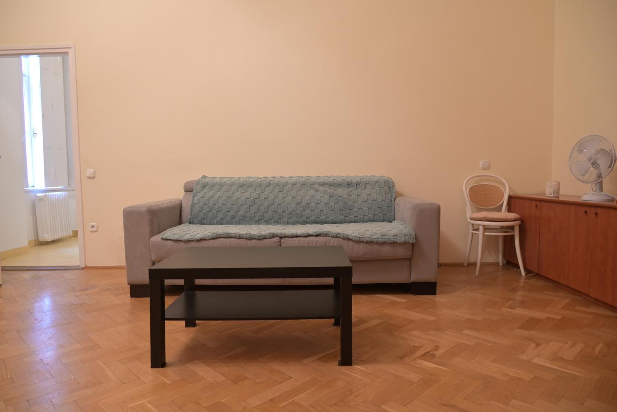 Apartament Euro Buda House *