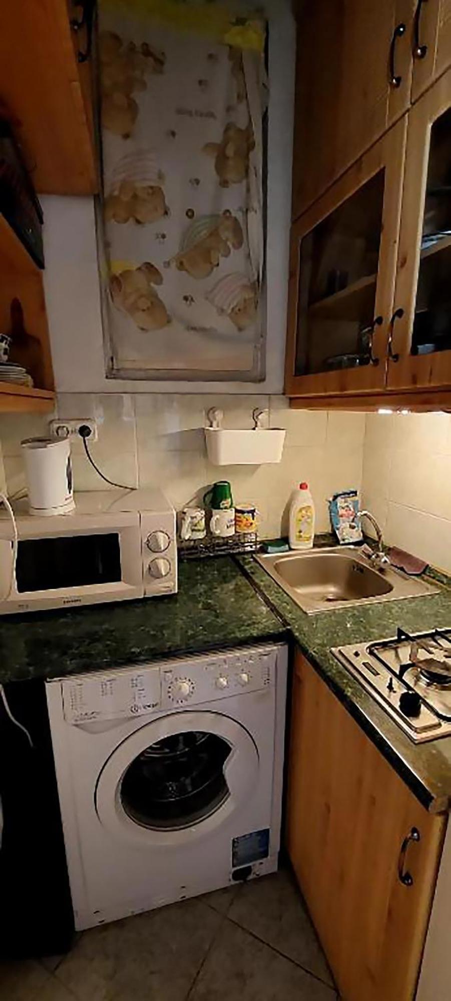 Downtown Cozy Private Studio For 1-2 People Budapest