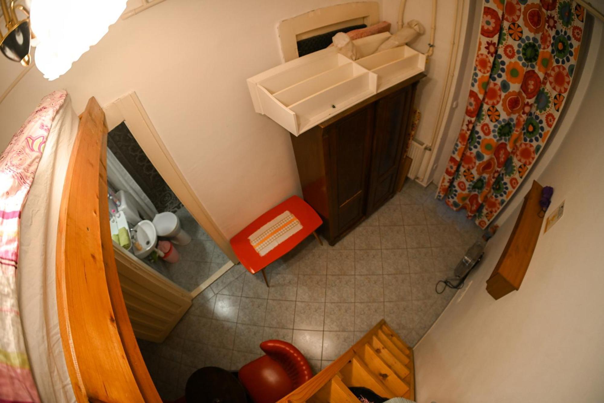 Downtown Cozy Private Studio For 1-2 People Budapest
