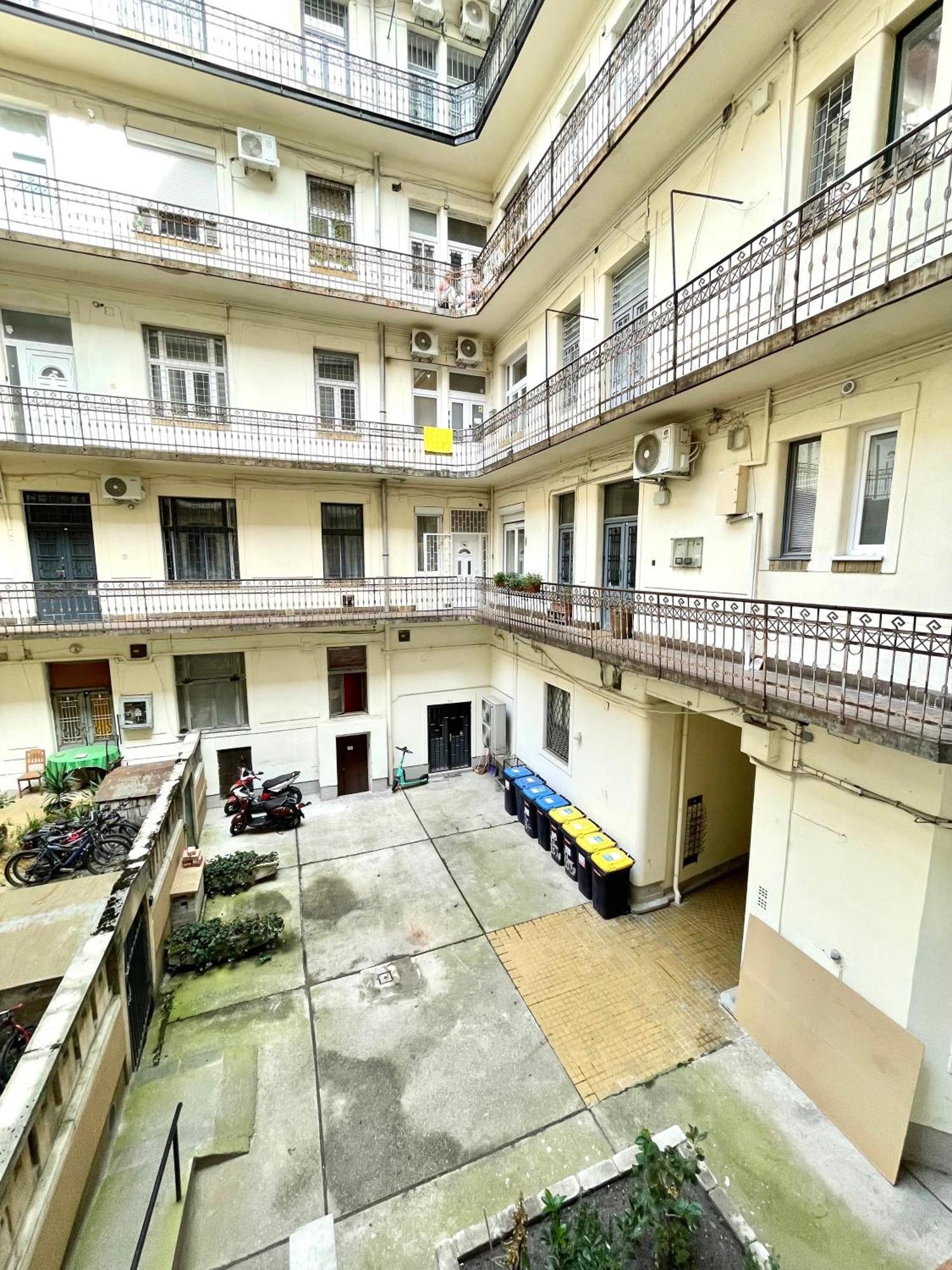 Relax With 2 Bedroom, 2 Bathroom For 6 People In The Centre Free Coffee Lägenhet *