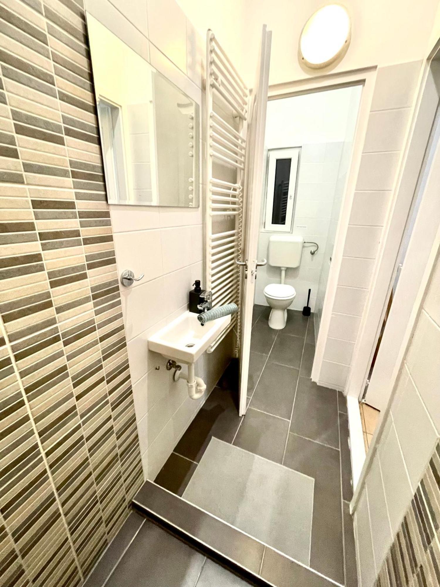 Relax With 2 Bedroom, 2 Bathroom For 6 People In The Centre Free Coffee Lägenhet *