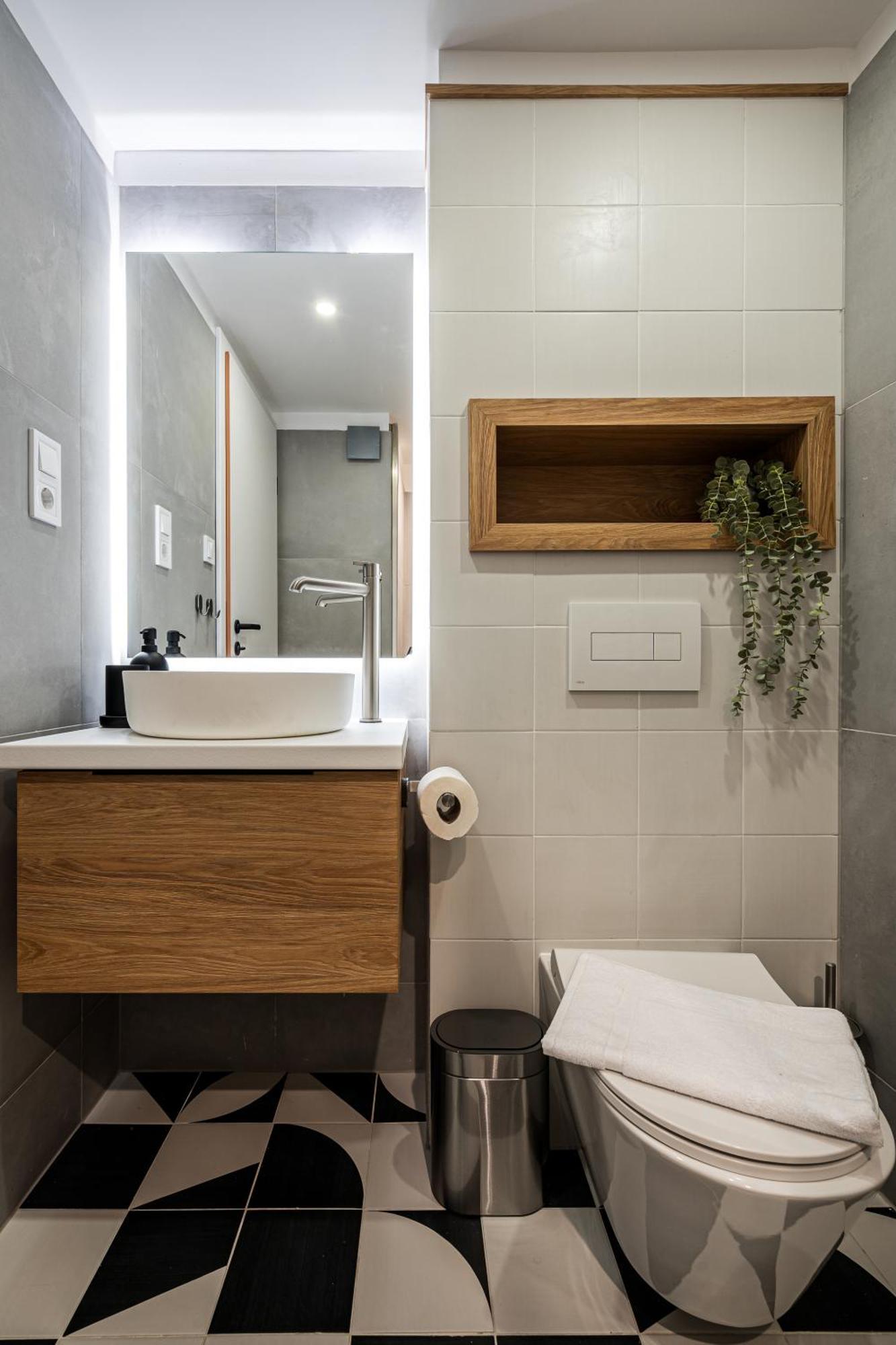 K22 - Kertesz Cozy Retreat - Location By Bqa Apartment *