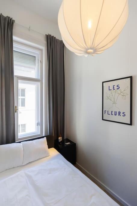 Chic 2 Bedrooms Apartmán Budapest