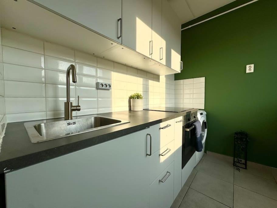 Szigony - Spacious Apartamento