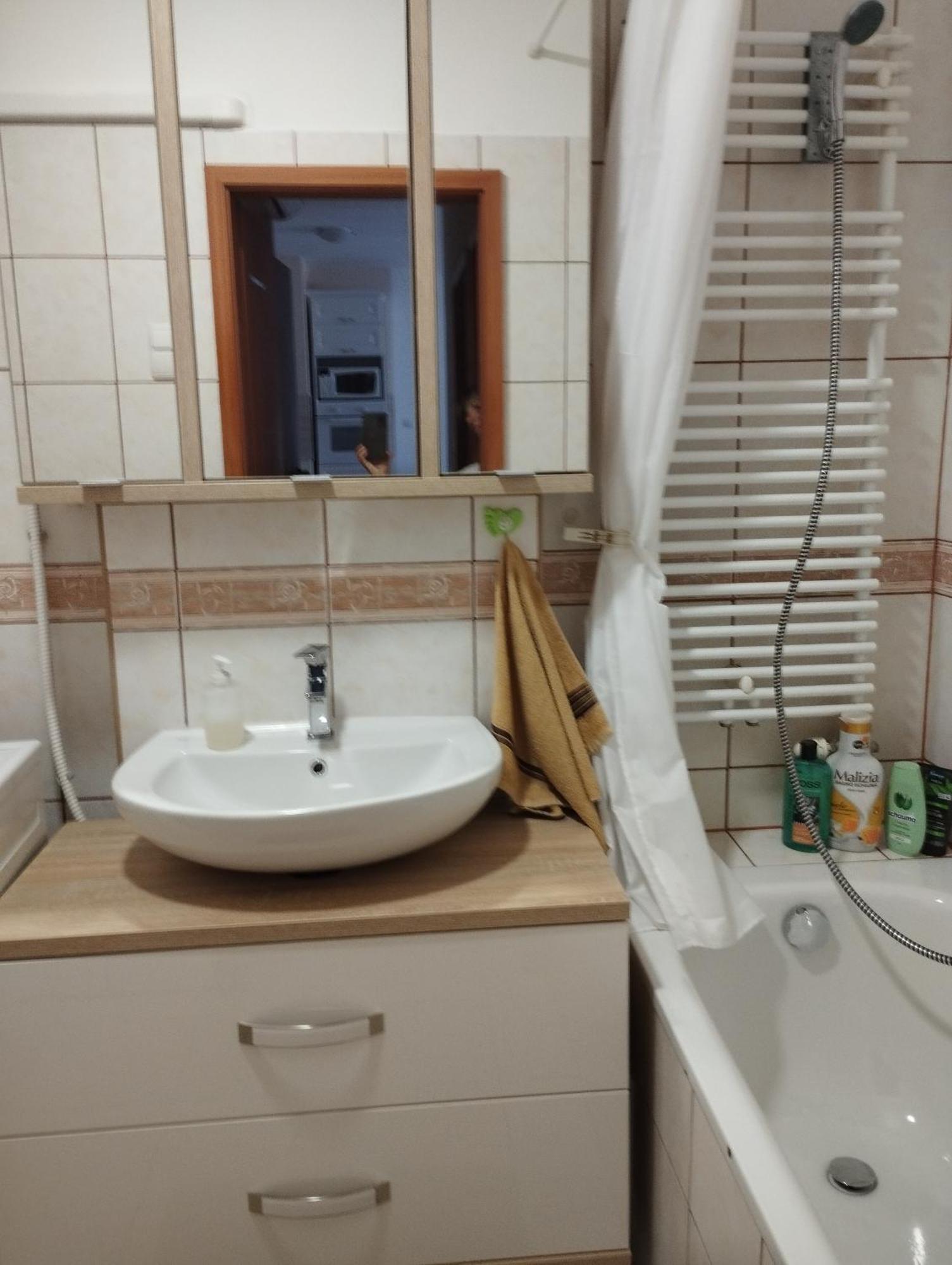 Sweet Apartment *