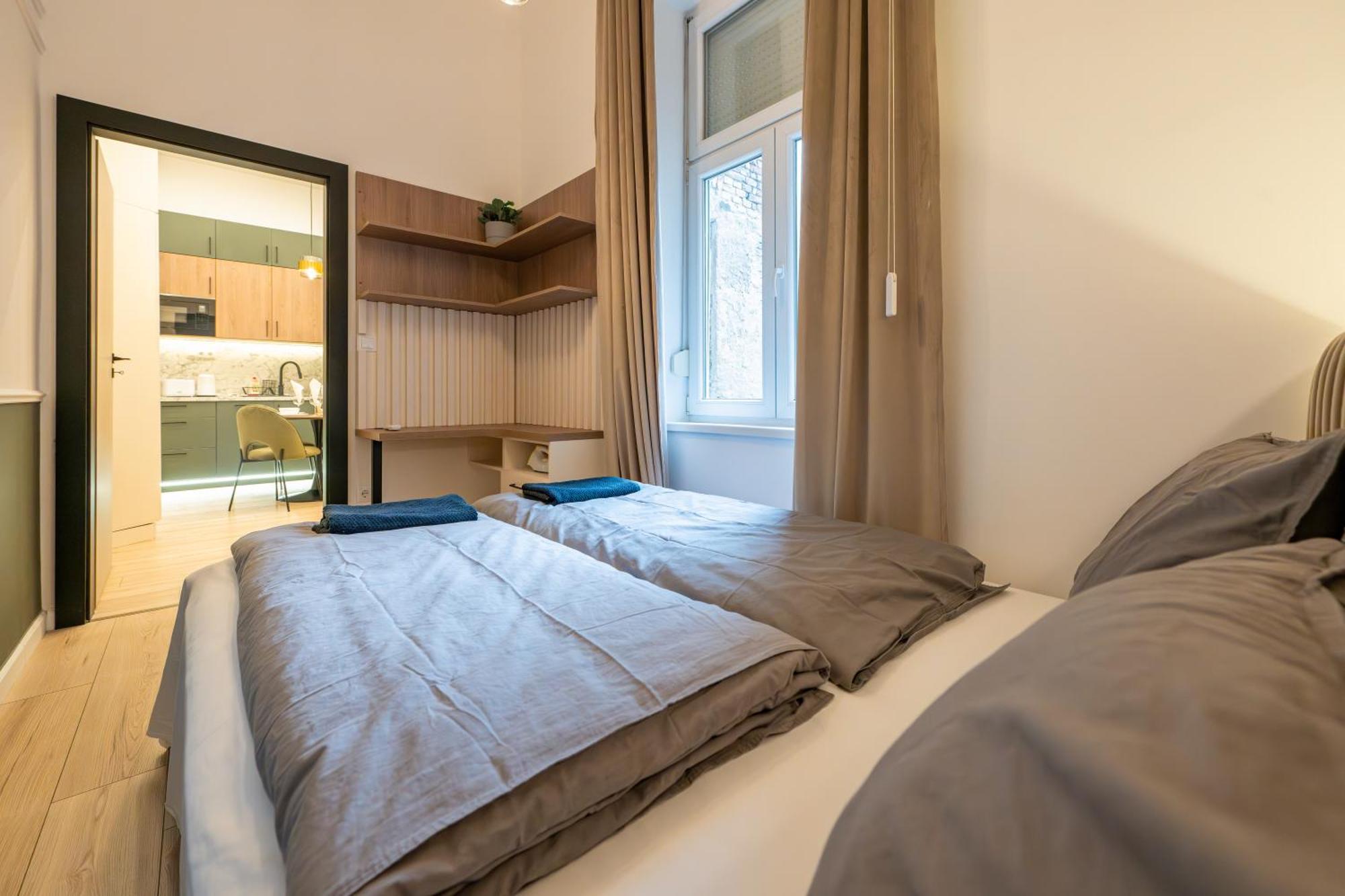 Acacia-a20 Apartment