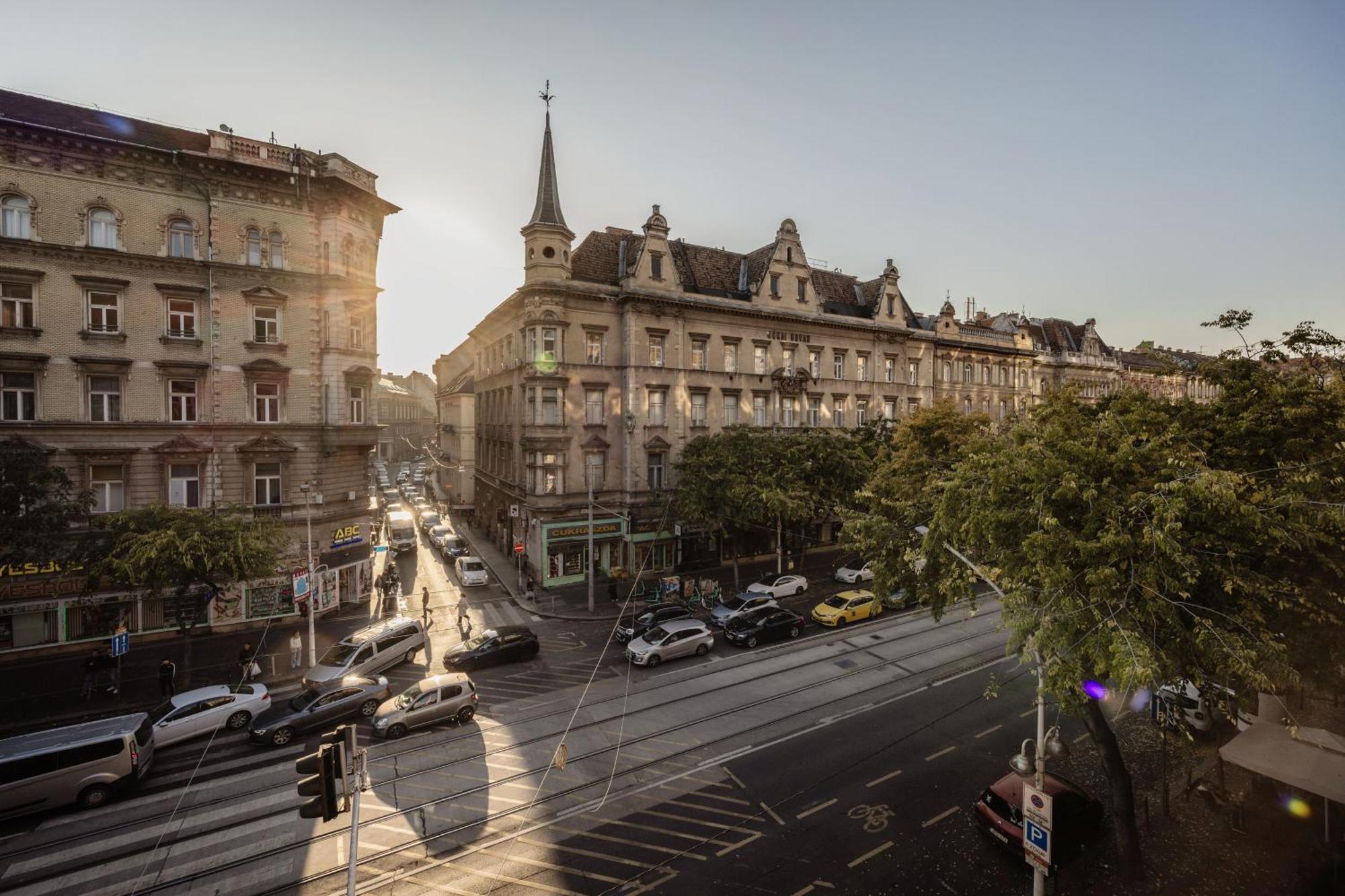 Magnificent Elegance By Erzsebet Krt & New York Cafe Appartamento
