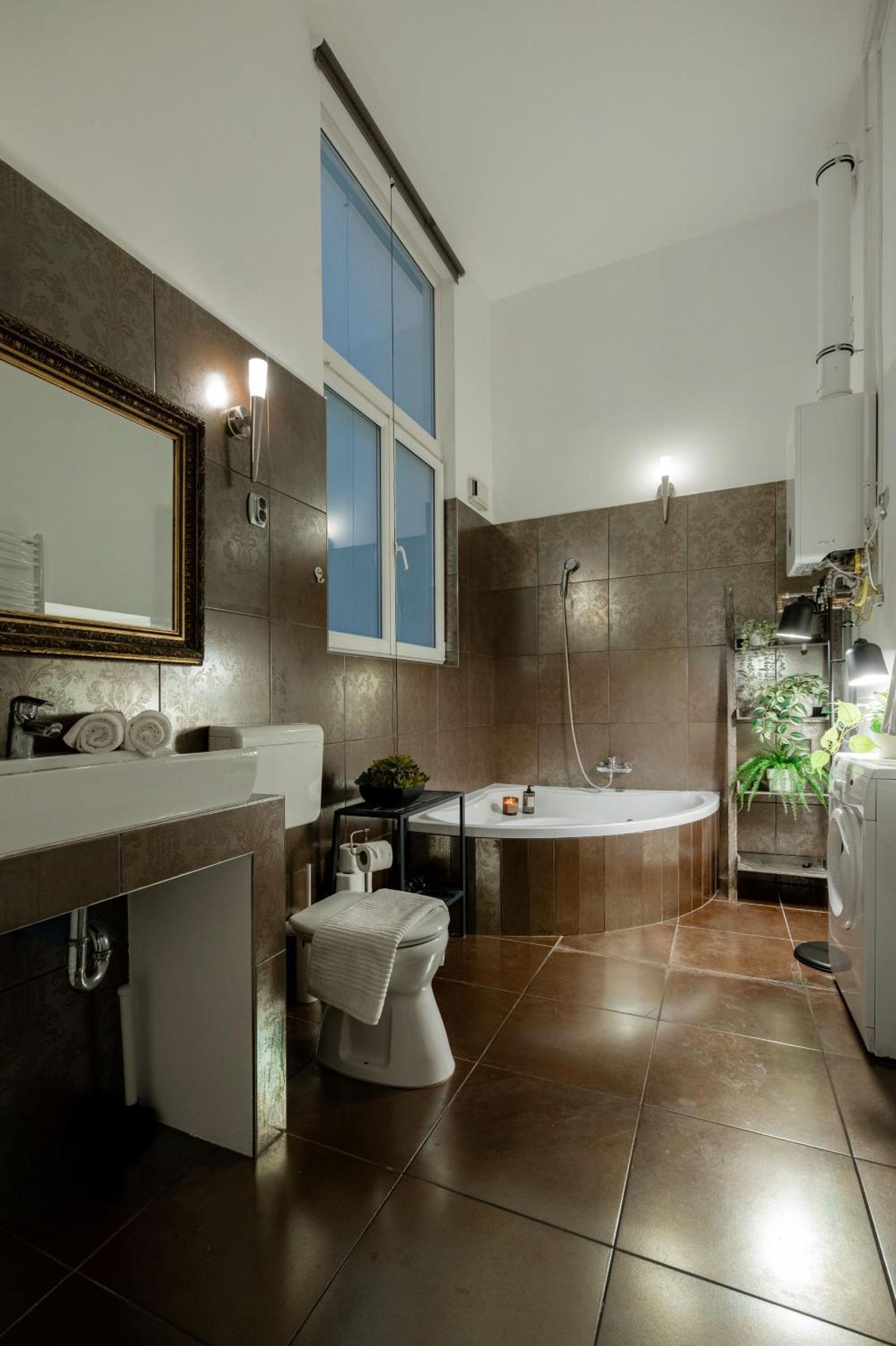 Magnificent Elegance By Erzsebet Krt & New York Cafe Appartamento *