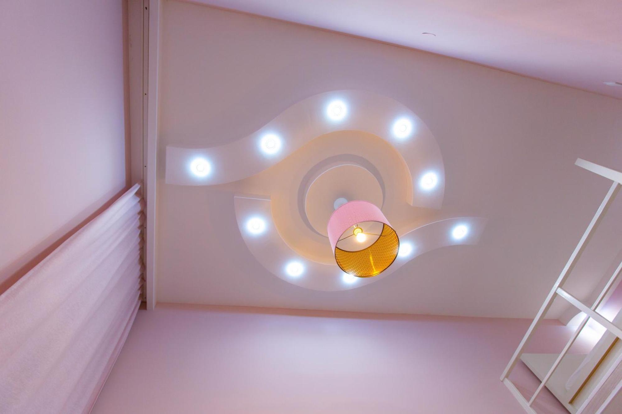 Diamond Lux - 4 Bedrooms 2 Bathrooms Budapest