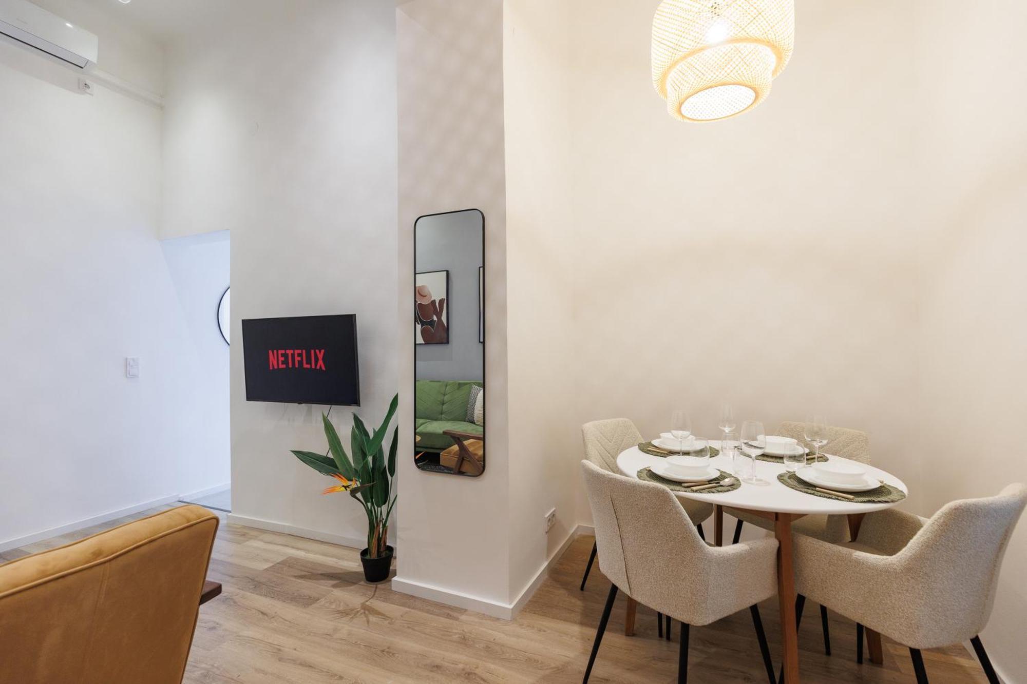 Chic 2 Bedrooms Apartmán Budapest