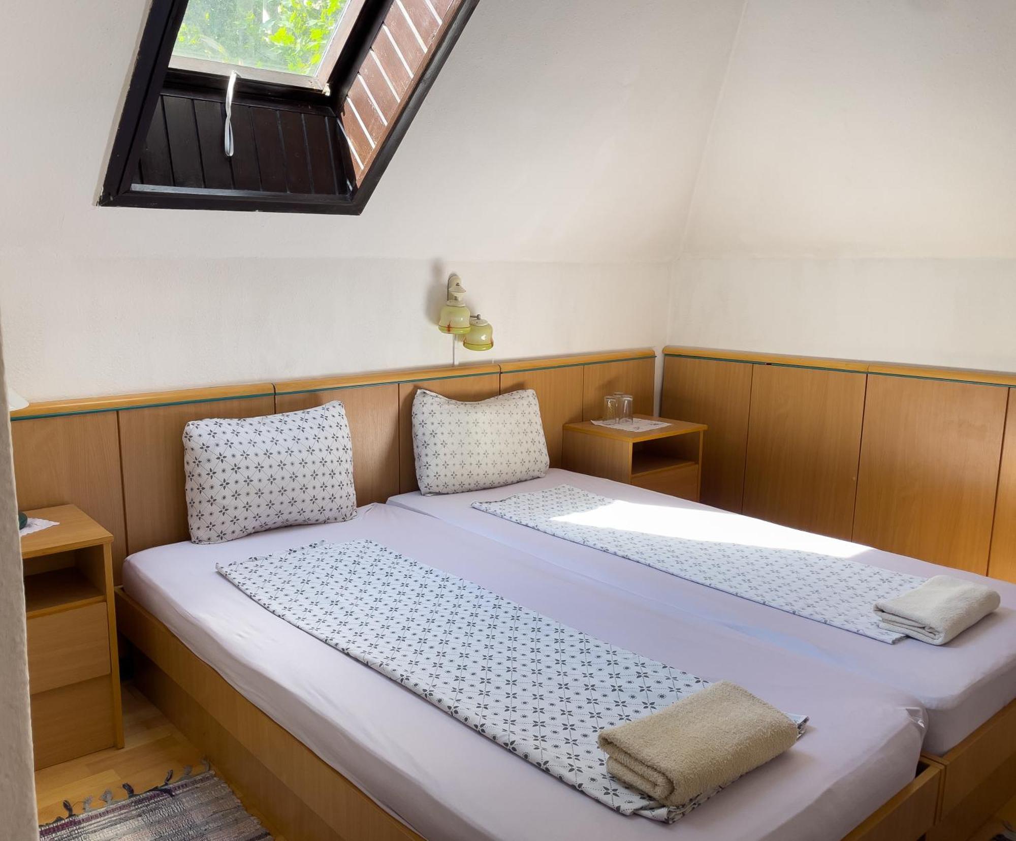 Pestújhely Panzió-étterem Pensión 3*